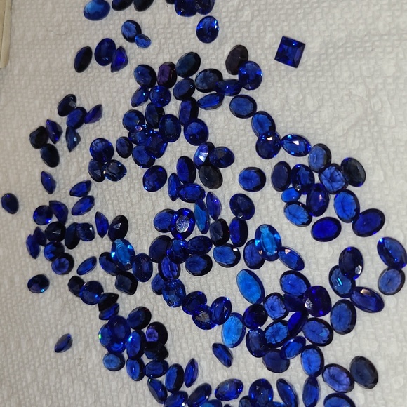 Sapphire Doublets - Picture 2 of 2